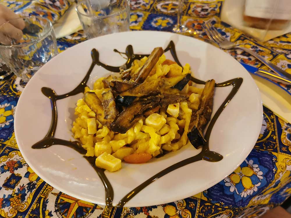 Donna-Eleonora-Restaurant-in-Palermo-Sicilian-Food-Cooltourismical