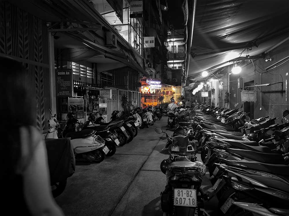 ?Saigon Restaurant Secret Garden