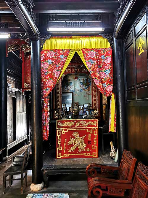 Quang Thang House Interior, A must see in Hoi An trips