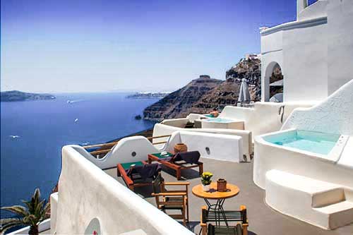 Best Hotel in Santorini Aperto Suites