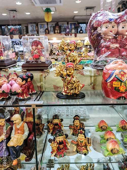 Souvenirs Shops at Kek Lok Si Buddhist Temple Penang