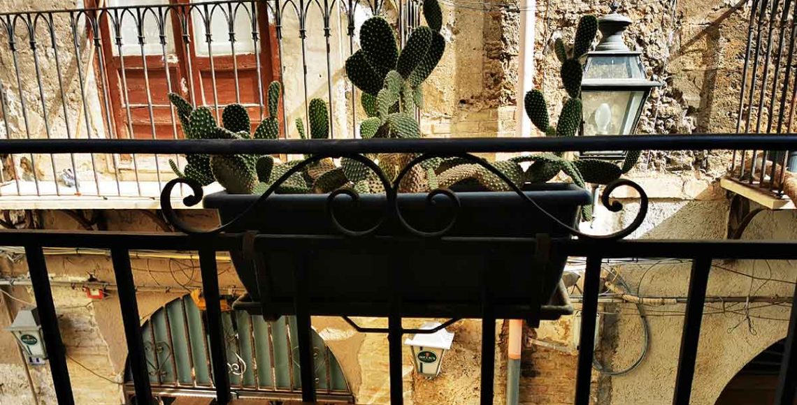 Ancient Palermo Street Food Markets