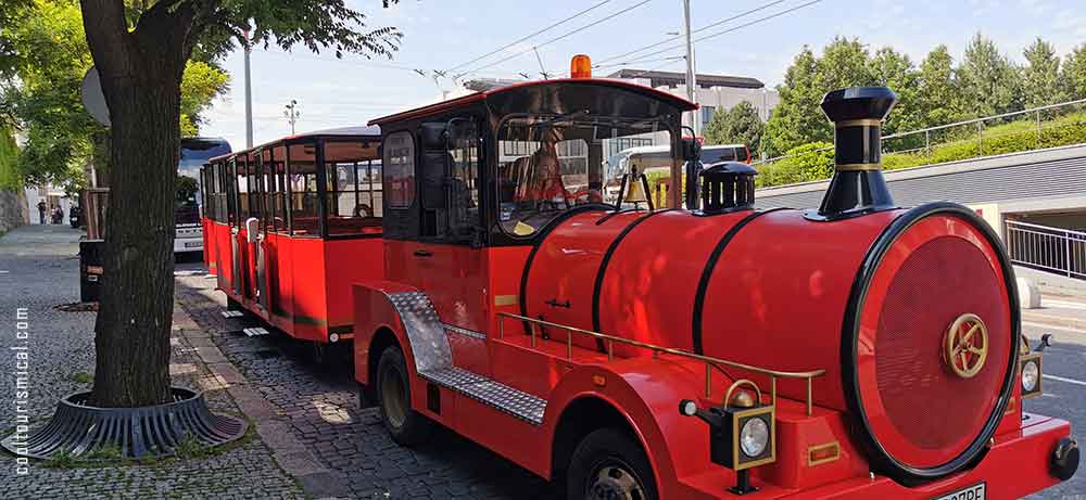 Presporacik Vintage Train in Bratislava near the Castle.jpg