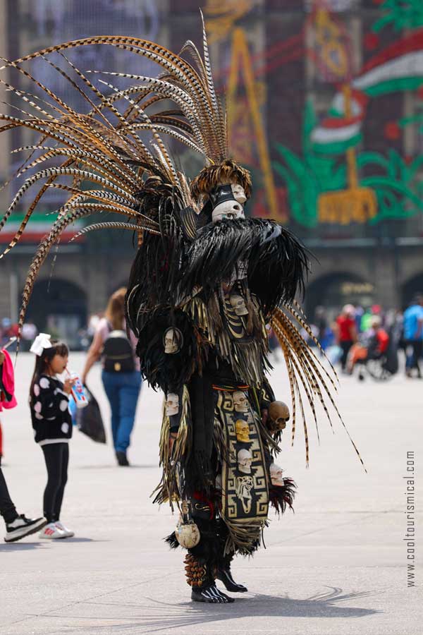 Men-in-a-costume-in-zocalo-Mexico-City