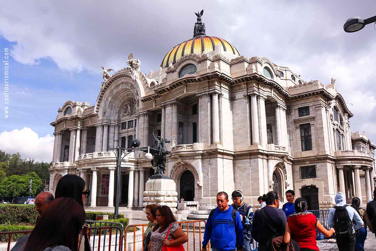 Palacio de Bellas Artes Mexico City Closed on Mondays