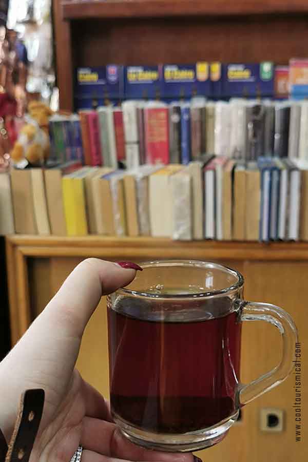 Giza Pyramids Souvenir Store Tea